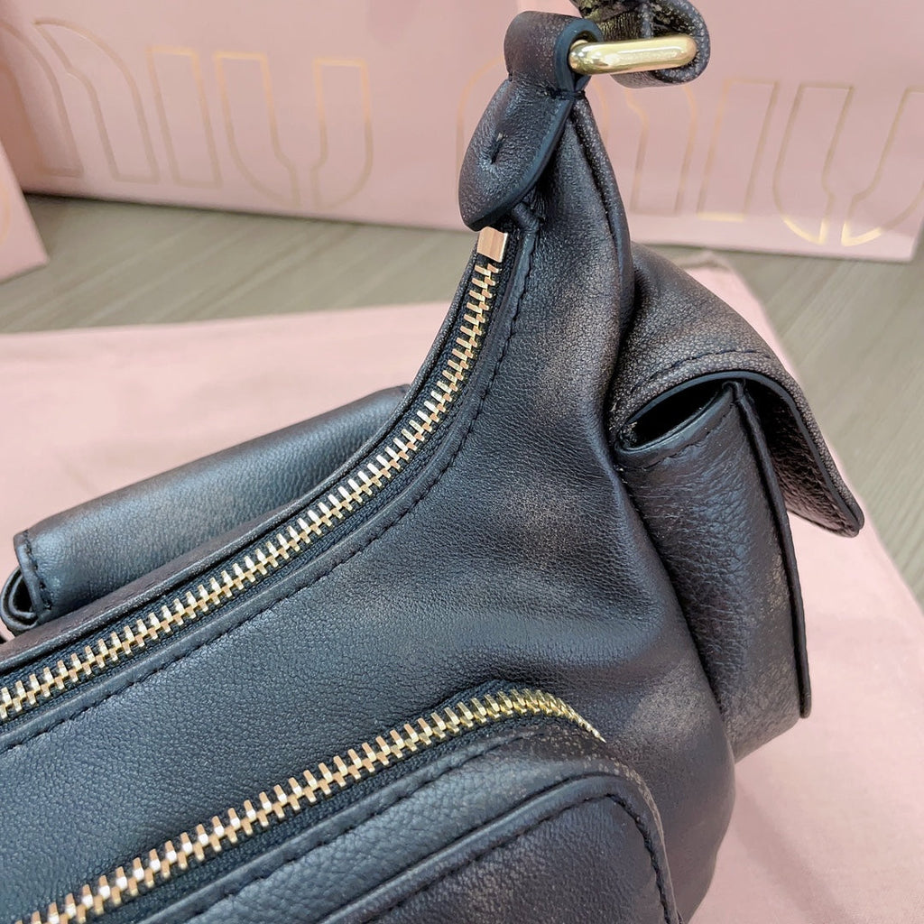 MIU POCKET 21CM SHOULDER BAG COFFE CALFSKIN