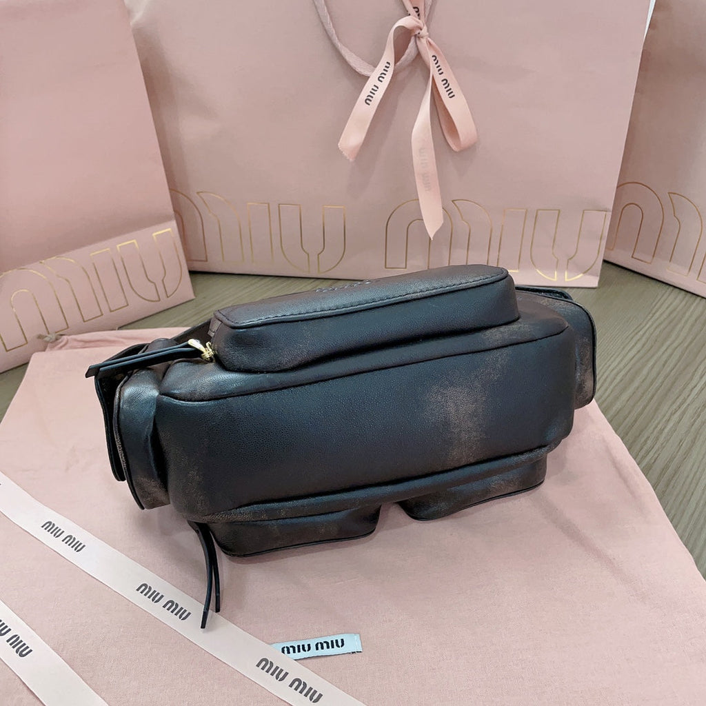 MIU POCKET 21CM SHOULDER BAG COFFE CALFSKIN