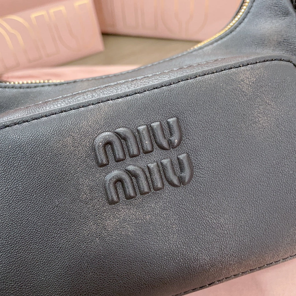 MIU POCKET 21CM SHOULDER BAG COFFE CALFSKIN