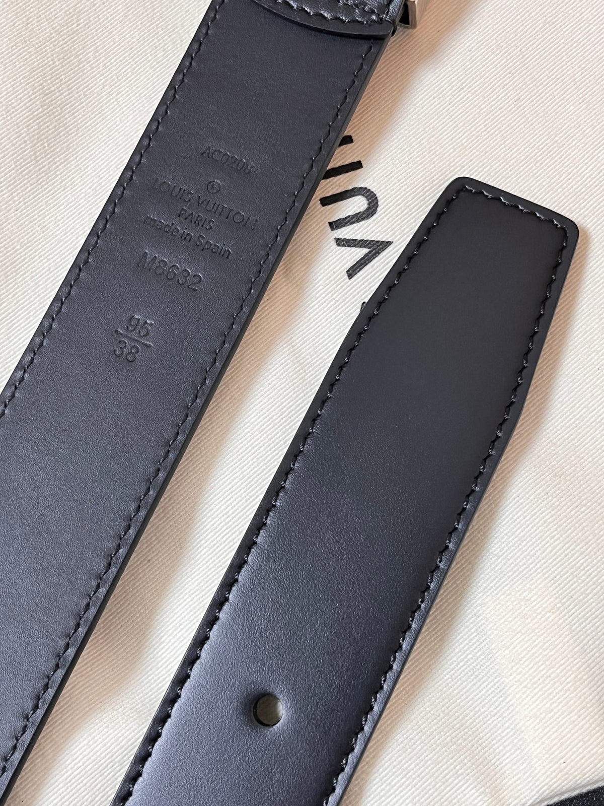 Louis Vuitton Pont Neuf 35MM Belt Smooth Leather Black