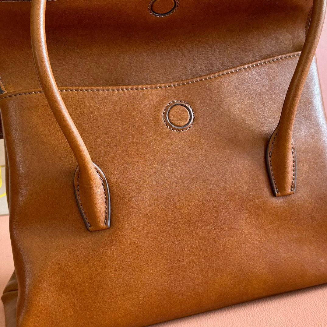 Miu Solitaire Bag 28 Brown Calfskin