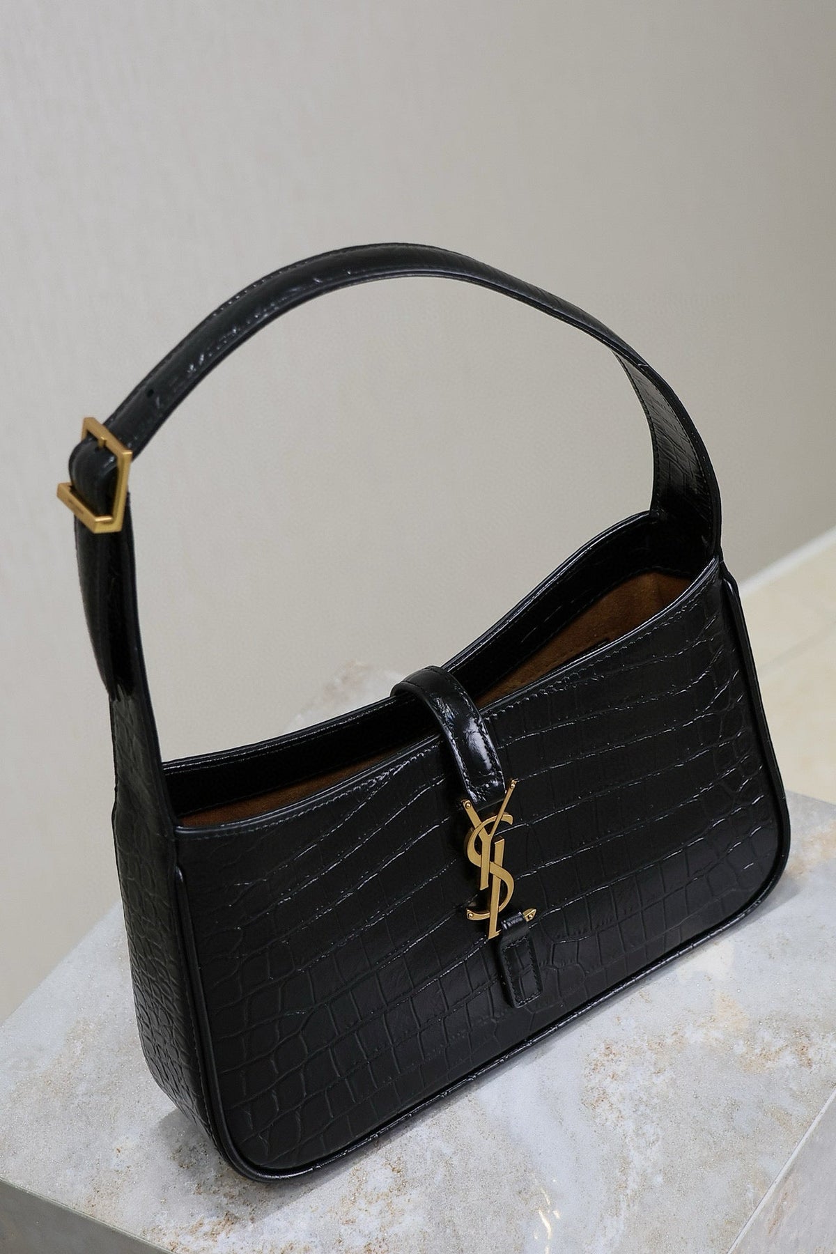 Le 5 a 7 Bag 25cm Black Crocodile Pattern Calfskin Ghw