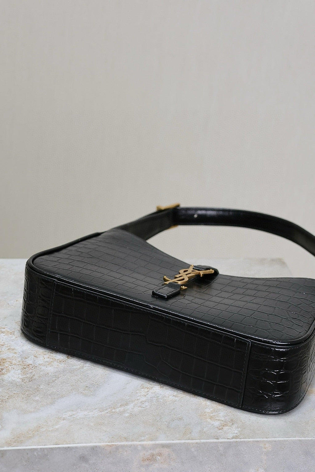 Le 5 a 7 Bag 25cm Black Crocodile Pattern Calfskin Ghw