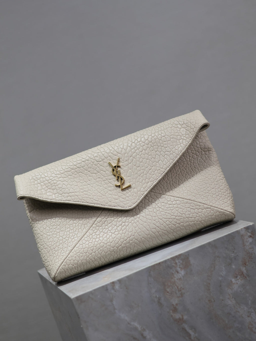 YSL WHITE LAMBSKIN CLUTCH 225388