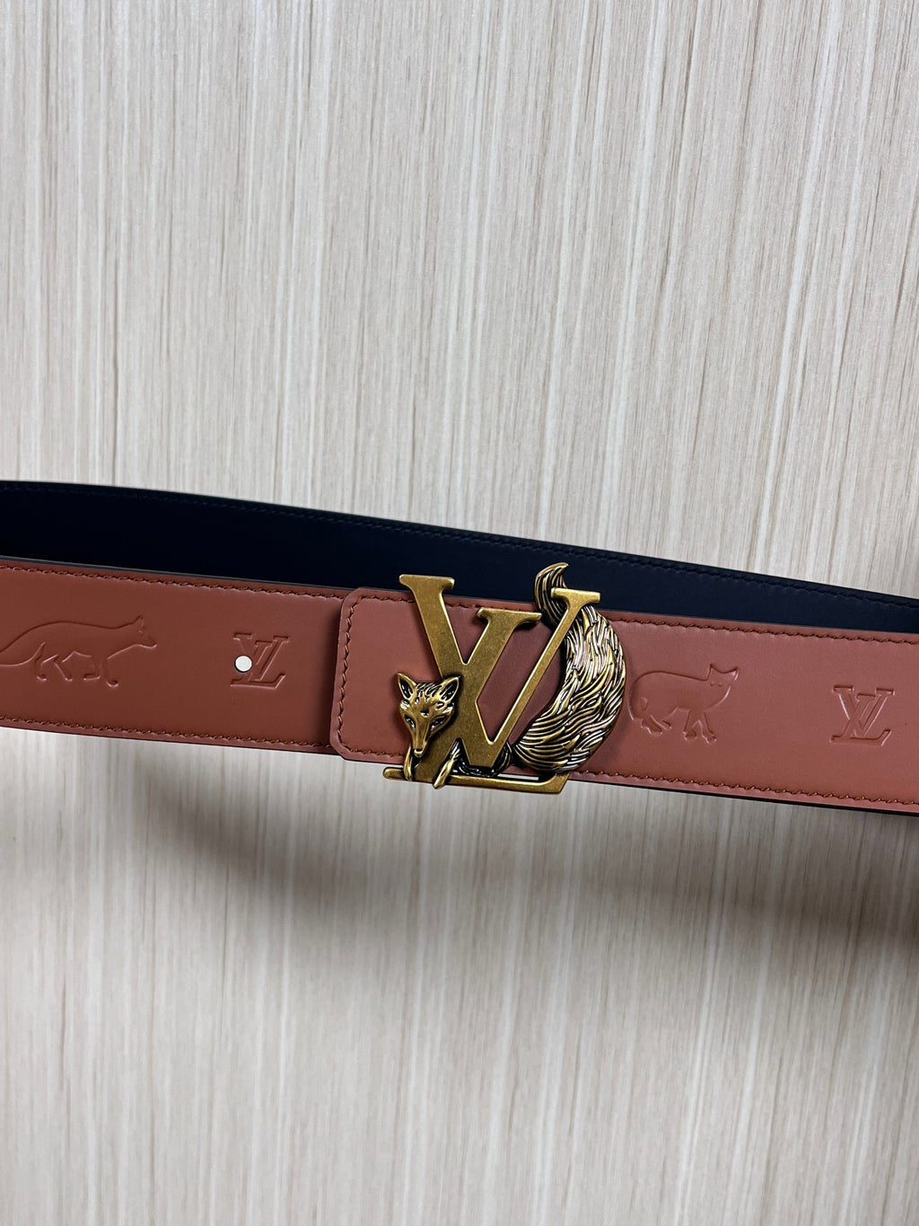 Louis Vuitton LV Initials Fox 40MM Reversible Belt Brown