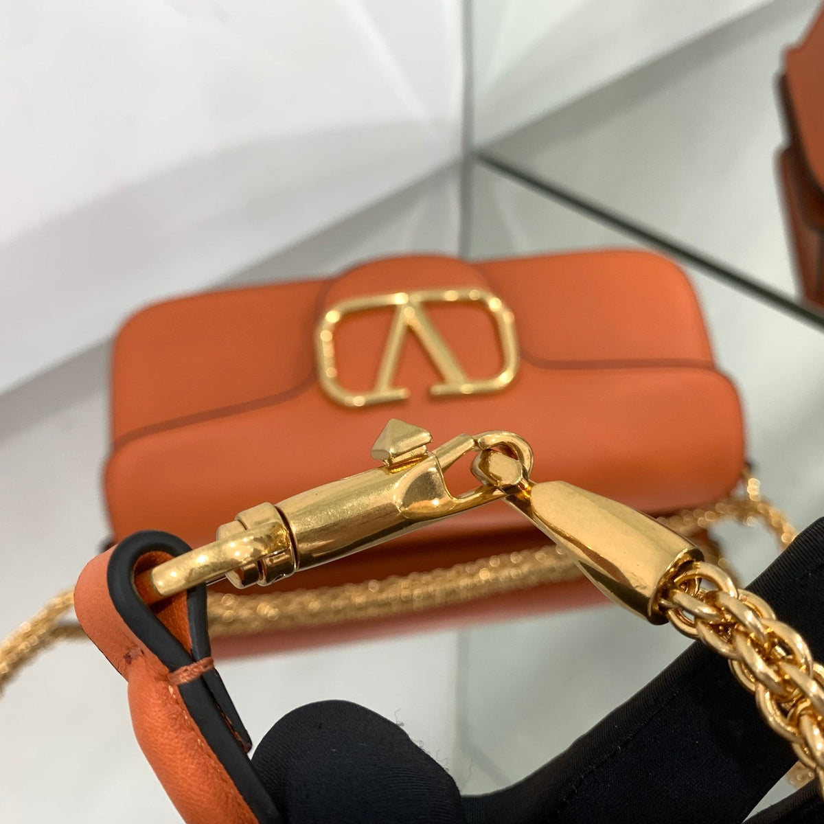 valenti loco 27 brown calfskin