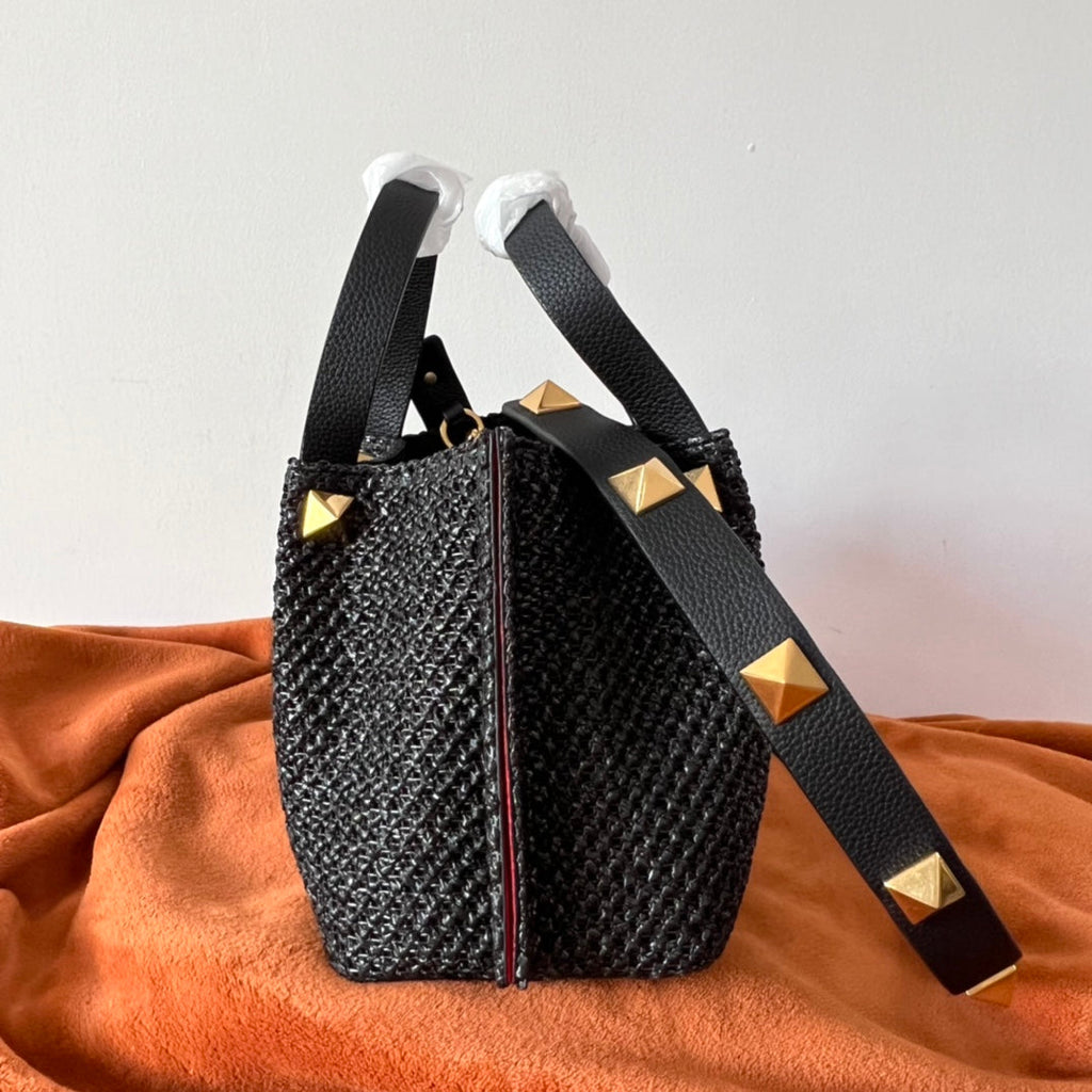 Valentino Spring and Summer Tote Bag Black Raffia 552569