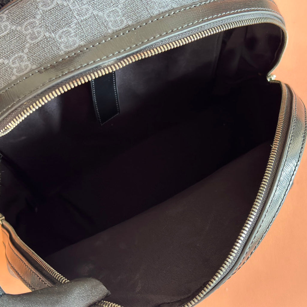 Gucci Interlocking G Backpack in Black GG Supreme Canvas Leather 273684
