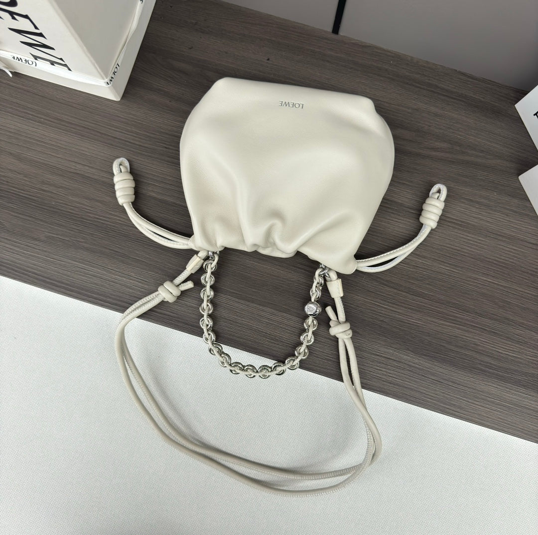 Loewe Flamenco Purse 23 White Lambskin Shw