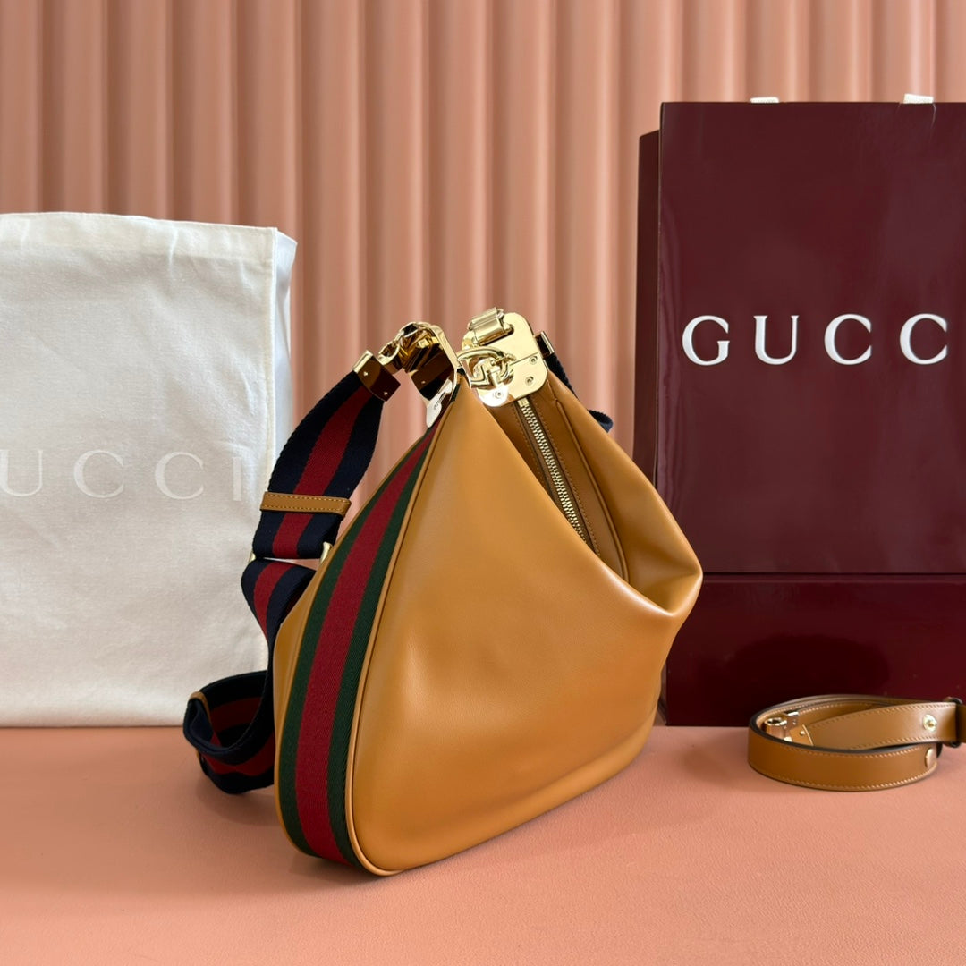 Gucci Attache Large Shoulder Bag 35cm Camel Leather