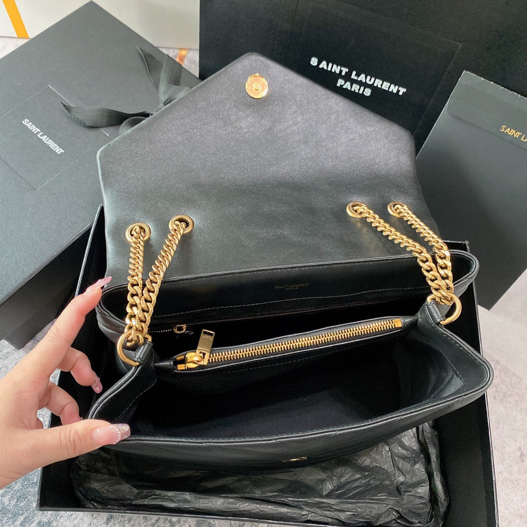 LOULOU MEDIUM 32 BLACK QUILTED LEATHER GOLD HARDWARE