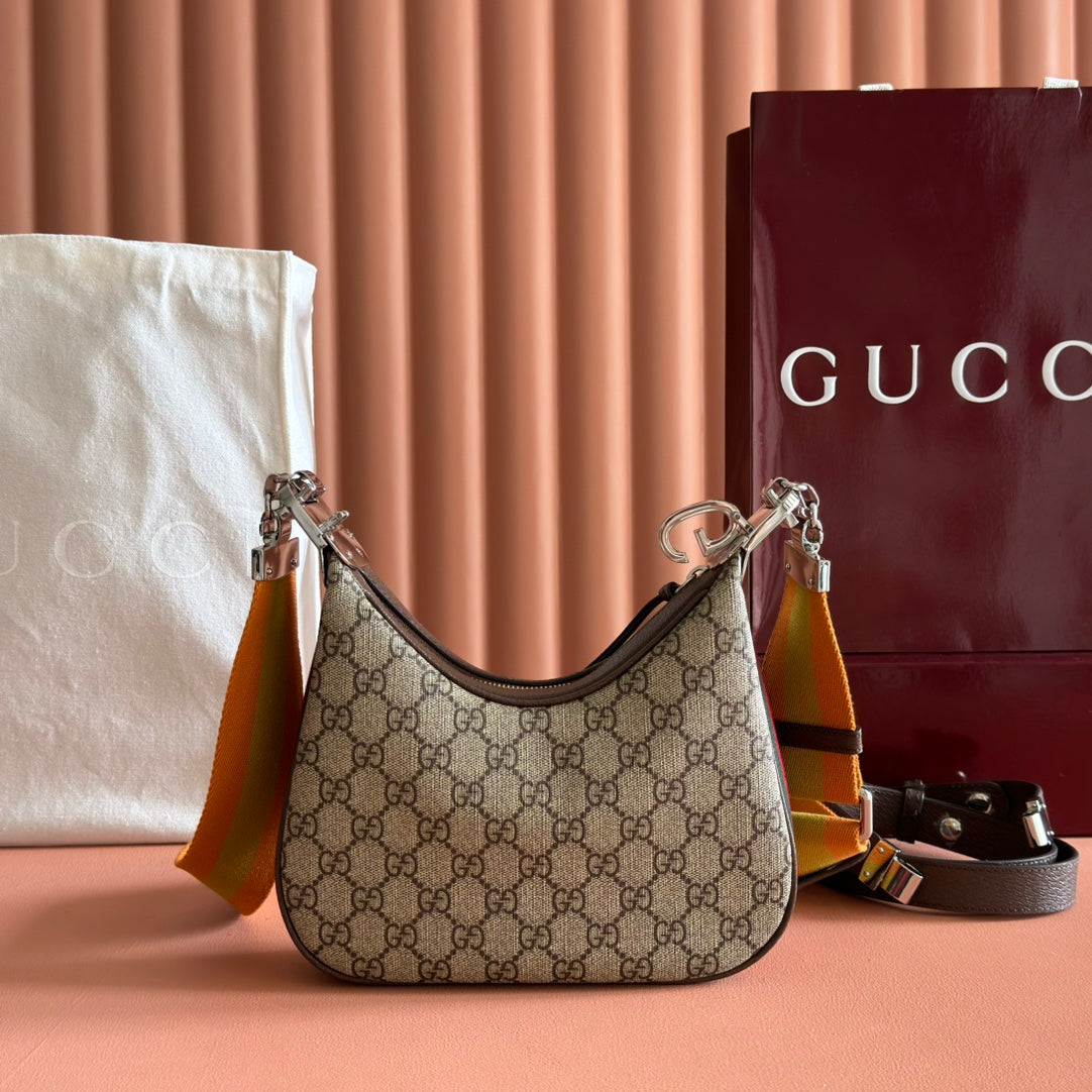 Gucci Attache Small Shoulder Bag 23cm Black Beige Leather