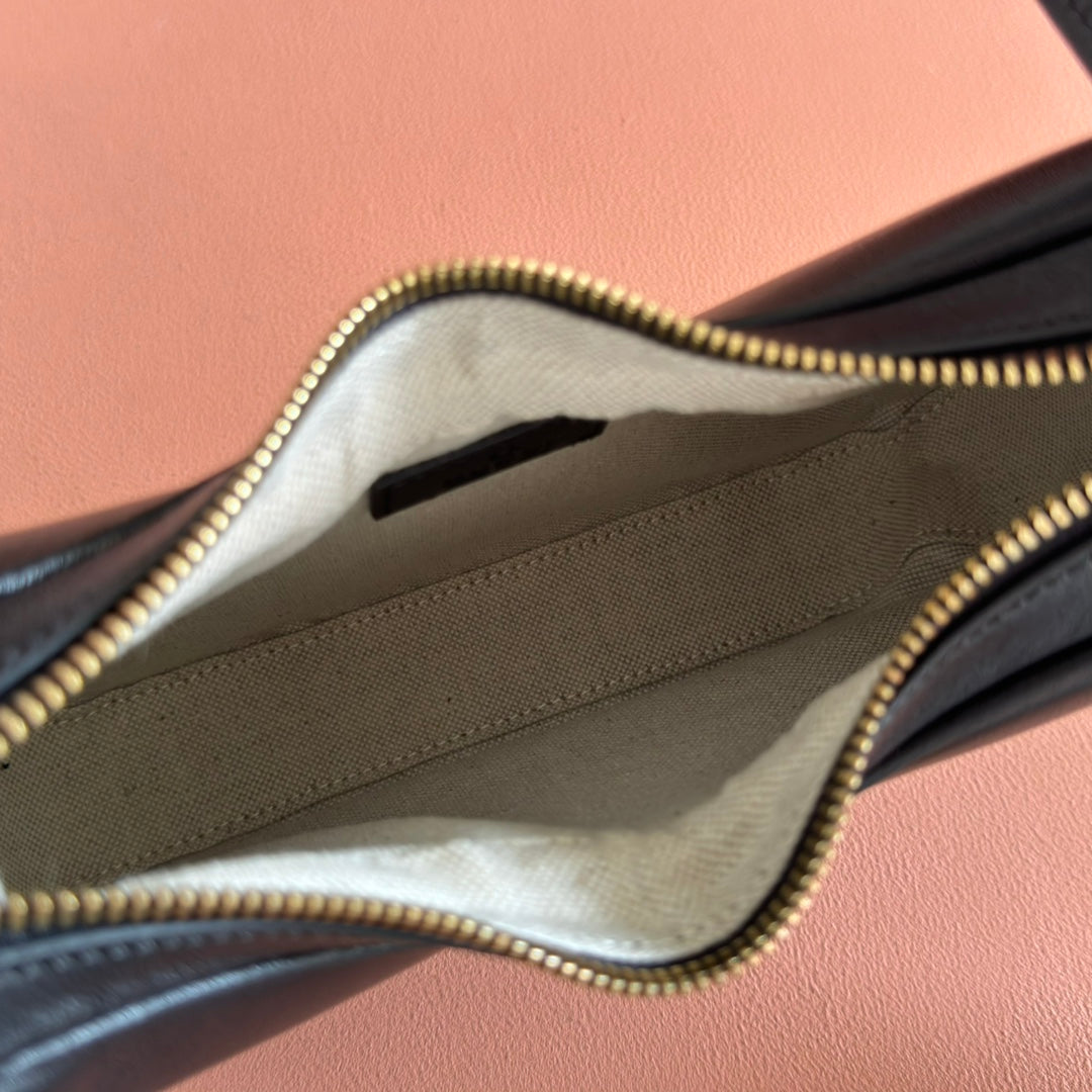 Gucci Attache Small Shoulder Bag 23cm Black Leather