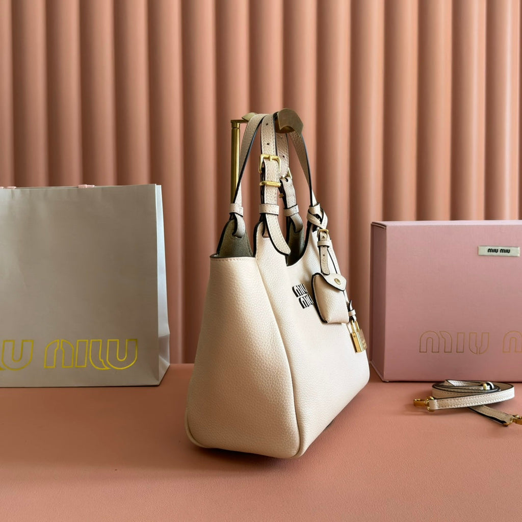 Miu 25ss Leather Bucket Bag 25.5 Muted Pink Grain Leather