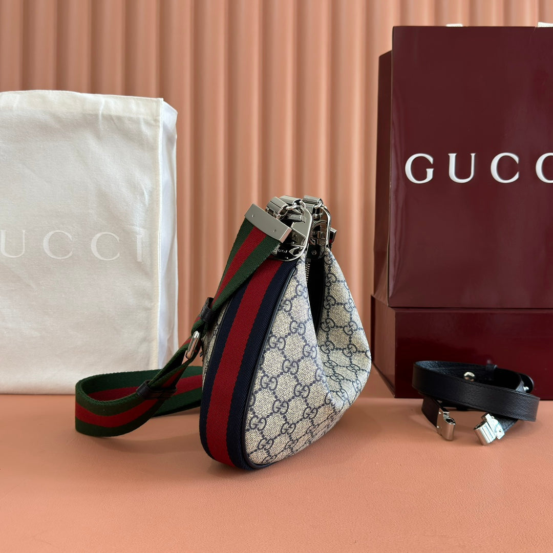 Gucci Attache Small Shoulder Bag 23cm Black White Canvas