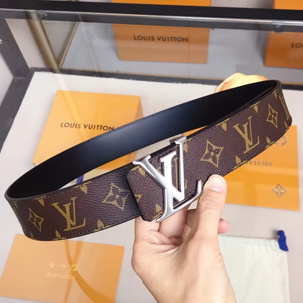 Louis Vuitton LV Initiales 40mm Reversible Belt Monogram Canvas