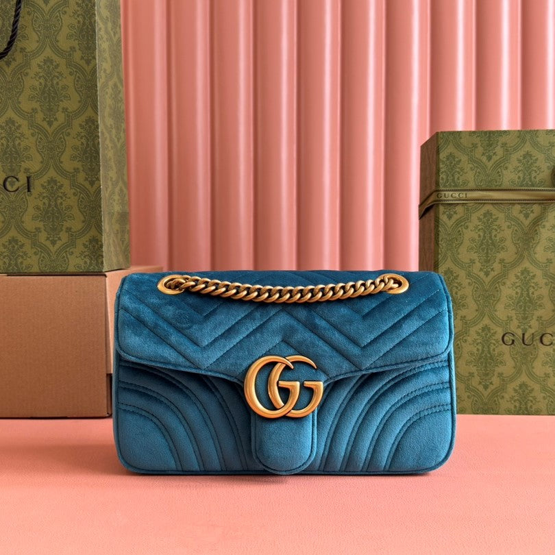 Gucci Marmont Flapbag 26 Deep Teal Velvet