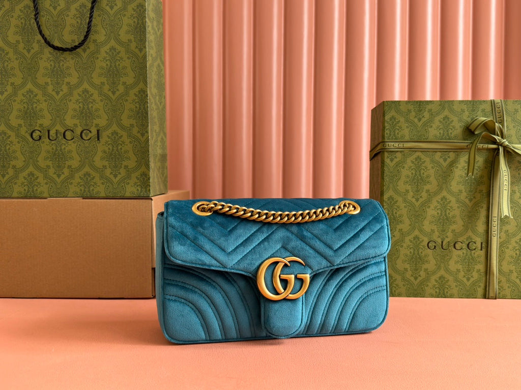 Gucci Marmont Flapbag 26 Deep Teal Velvet