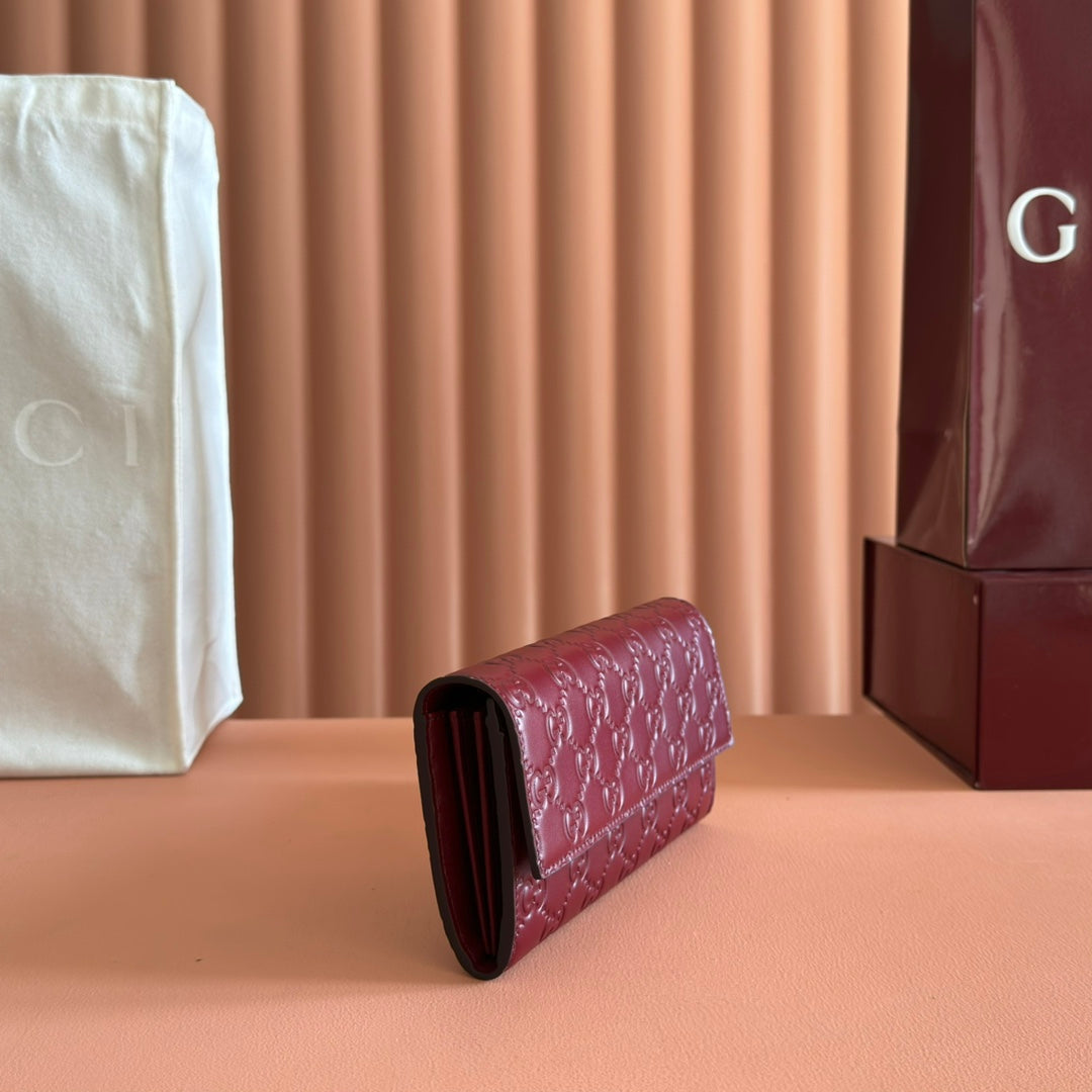 GG Emblem Continental Wallet Burgundy Cowhide