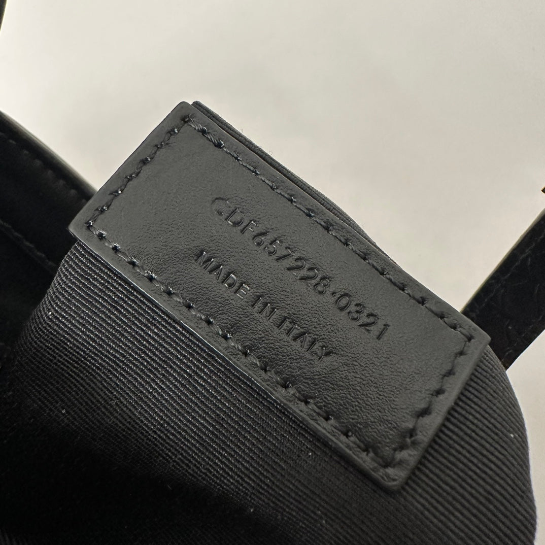Le 5 a 7 24 Snake Black Lambskin Ghw