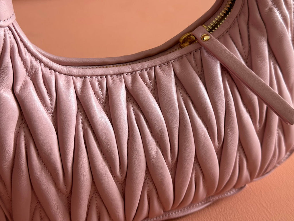 WANDER MATELASSÉ HANDBAG 23 IN EUNRY PINK LAMBSKIN