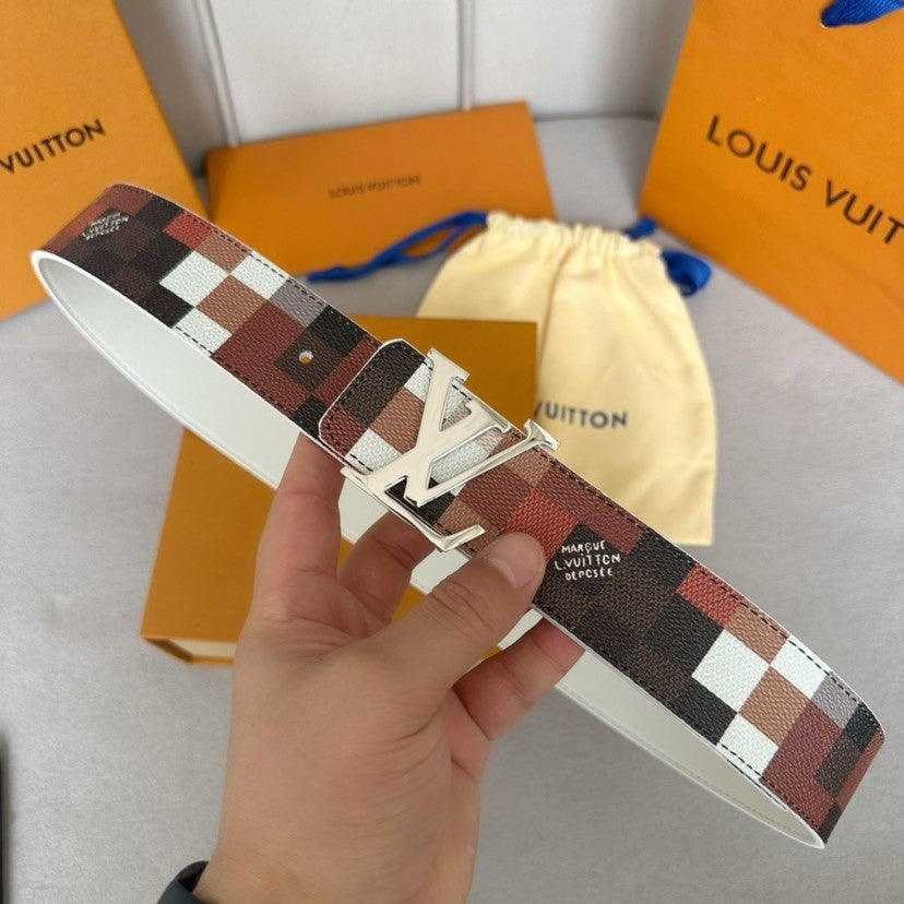 Louis Vuitton LV Initiales 40mm Reversible Belt Cowmooflage