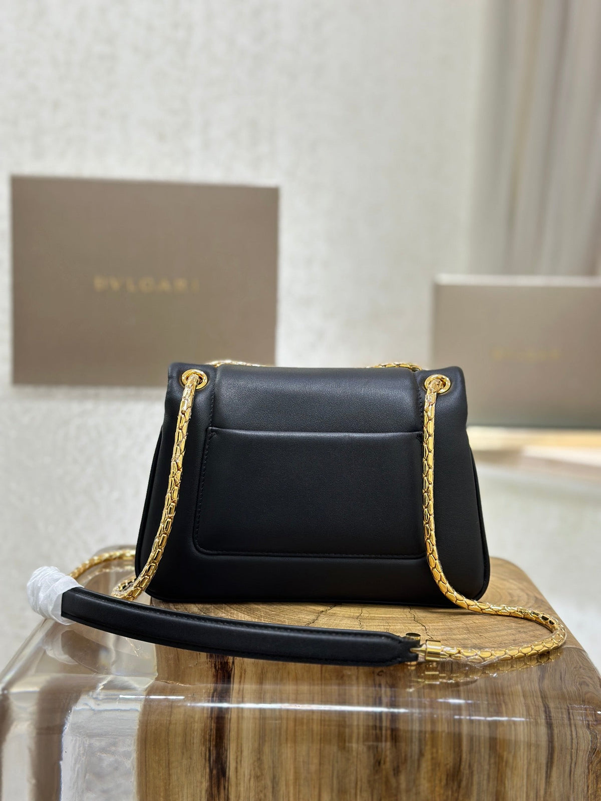 BVL Serpenti Reverse Shoulder Bag 22.5cm Black Calfskin GHW 188595
