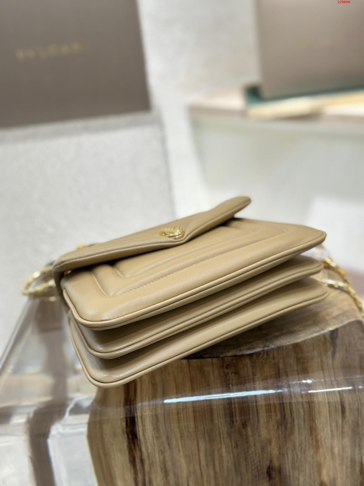 BVL Serpenti Reverse Shoulder Bag 22.5cm Beige Calfskin GHW 188584