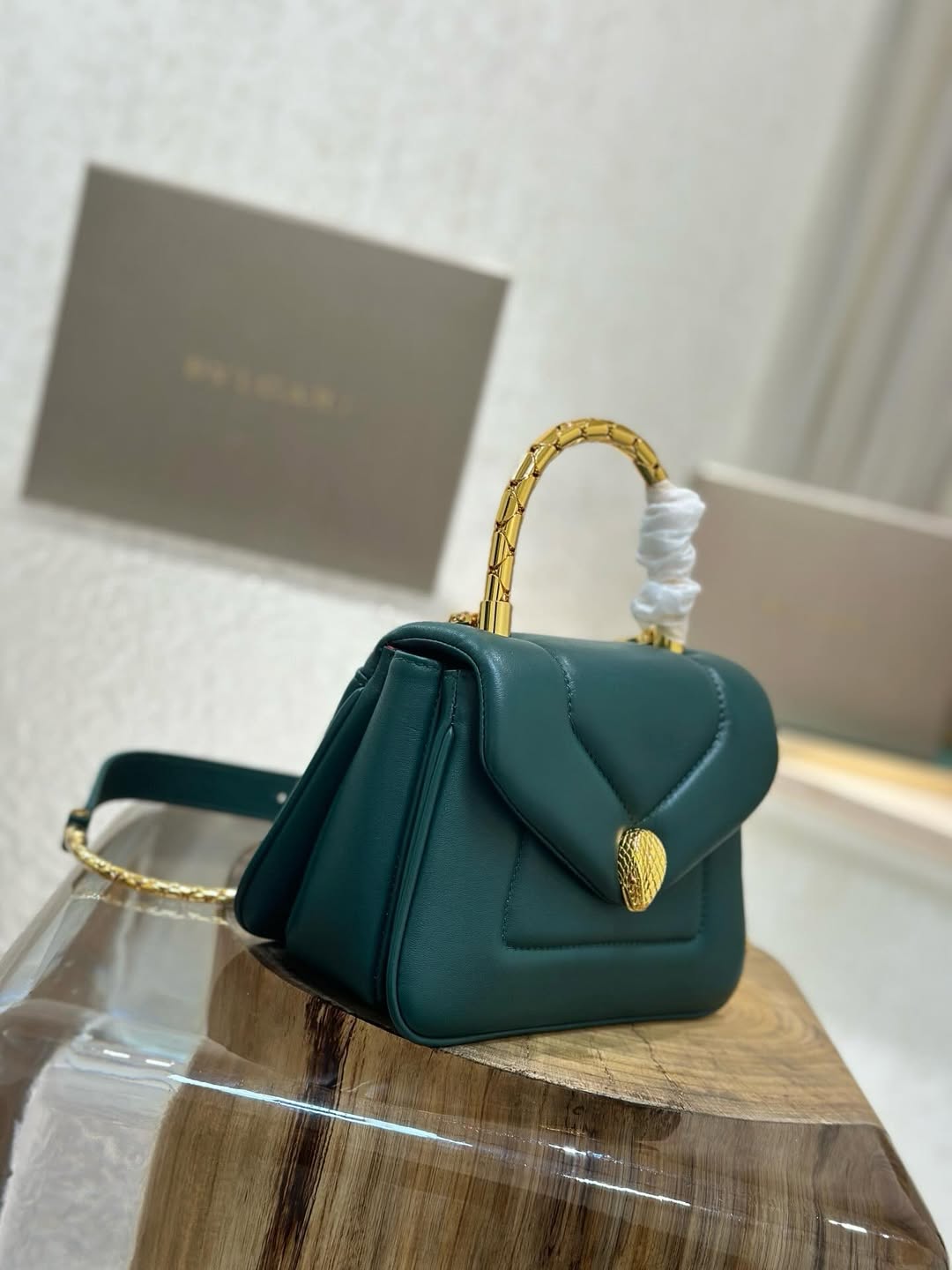 BVL Serpenti Reverse Top Handle 20cm Emerald Green Calfskin GHW 188554