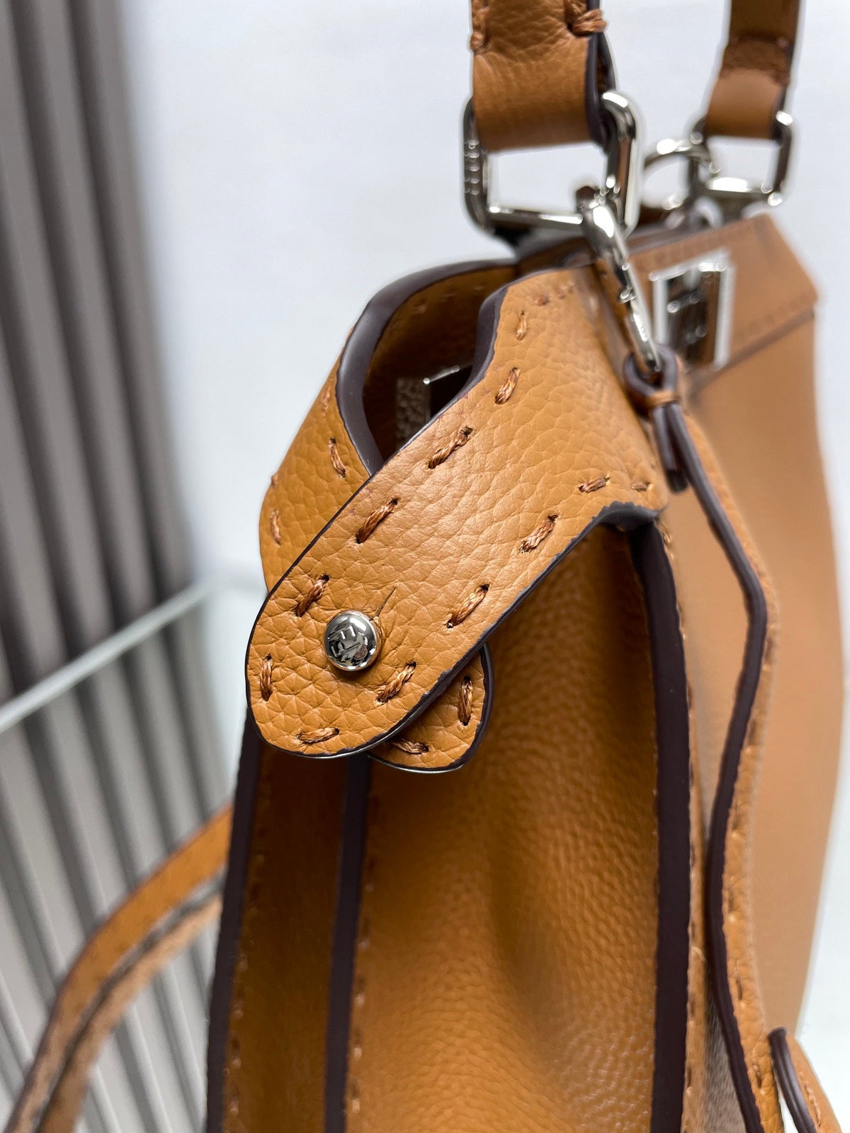 PEEKABOO MEDIUM 33 BROWN CALFSKIN SILVER HARDWARE