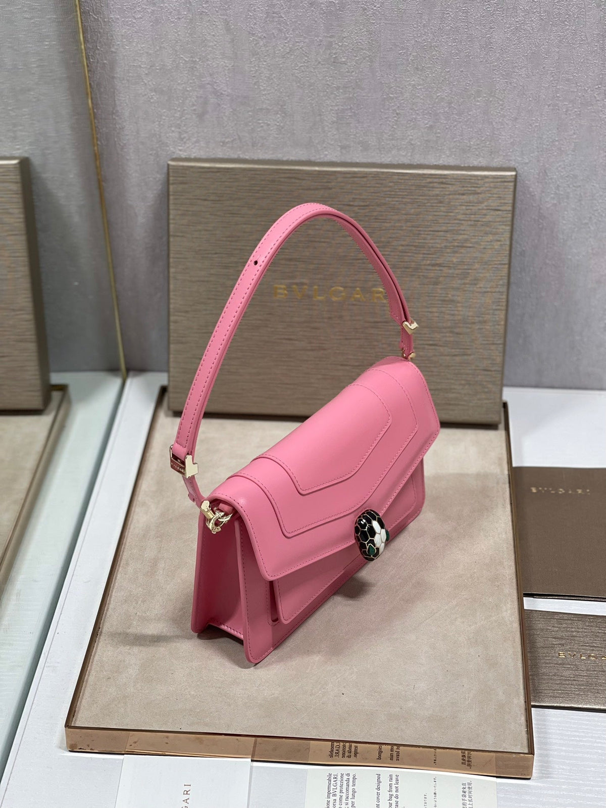 Serpenti Forever East-West Shoulder Bag 22cm Pink Cafskin GHW 188473