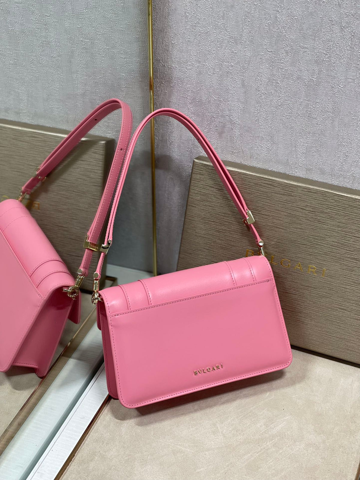Serpenti Forever East-West Shoulder Bag 22cm Pink Cafskin GHW 188473