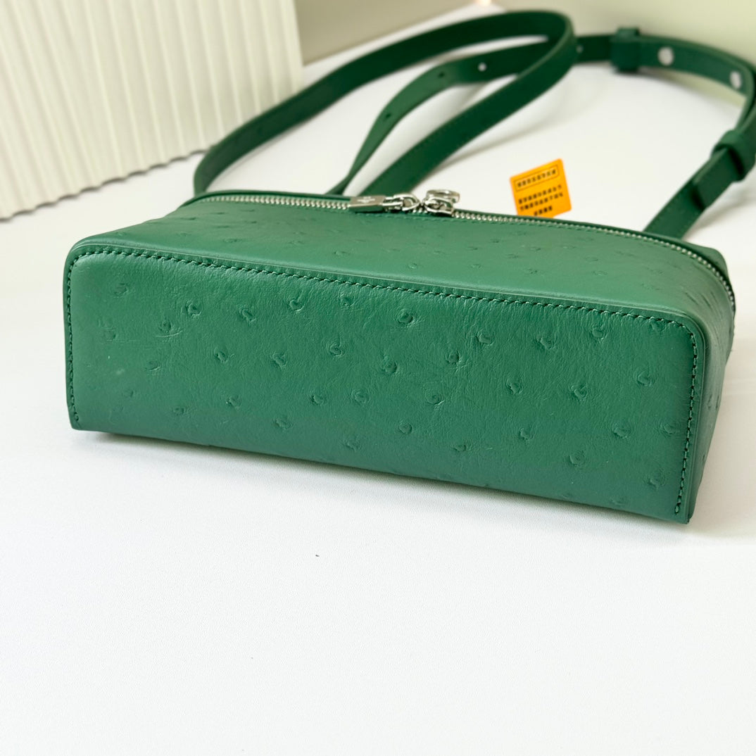 LP Extra Bag 19cm Ostrich Pattern Green Calfskin Silver Hardware