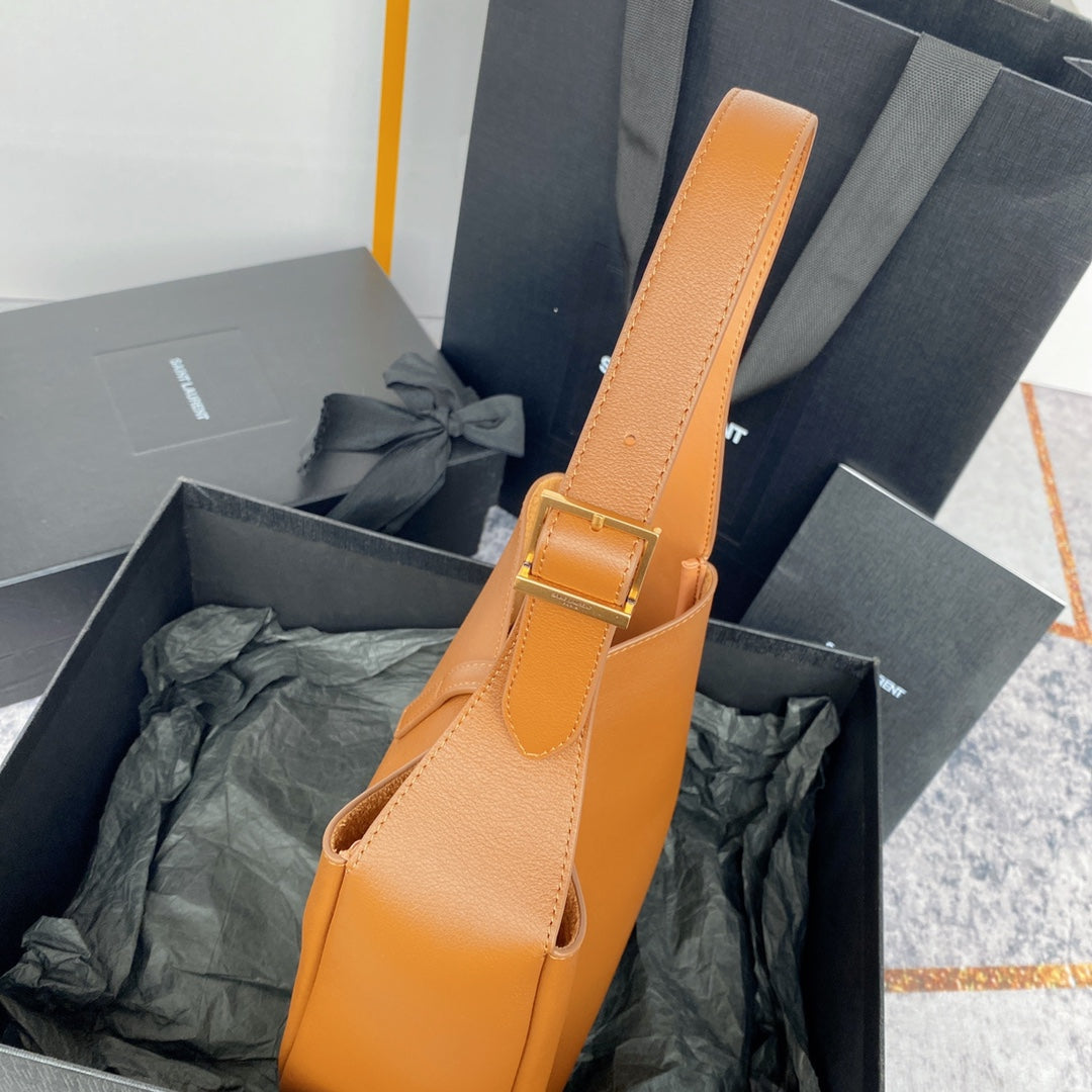 le 5a7 small 23cm brown calfskin