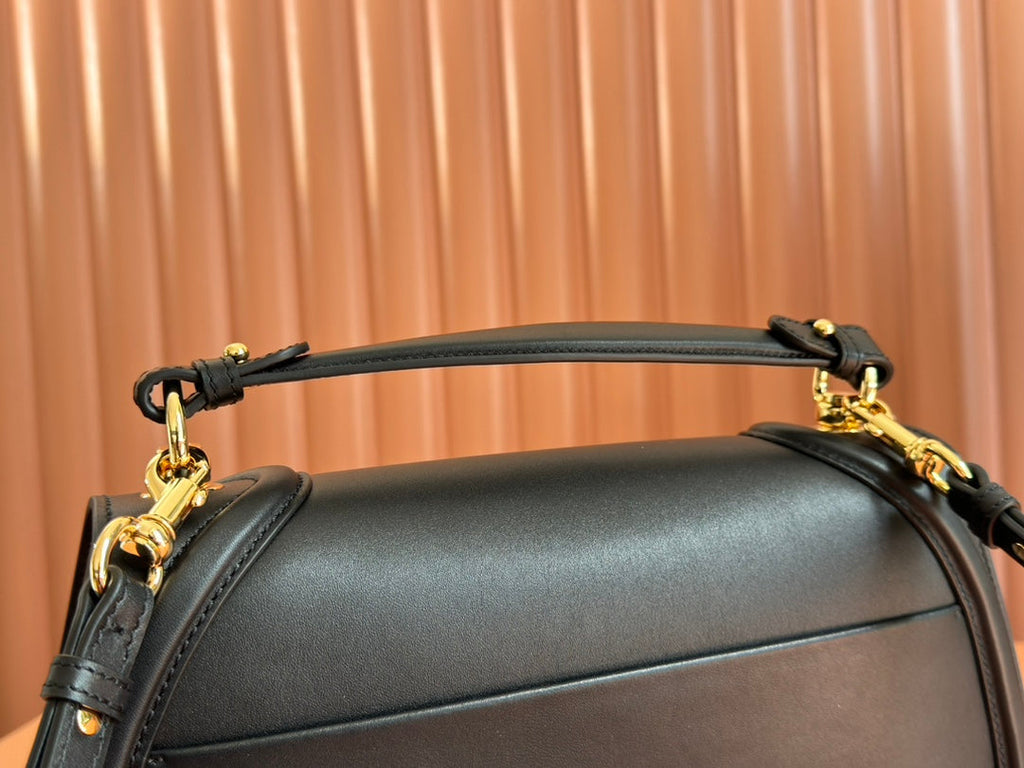 GG Blondie Large Handbag 32cm Black Calfskin