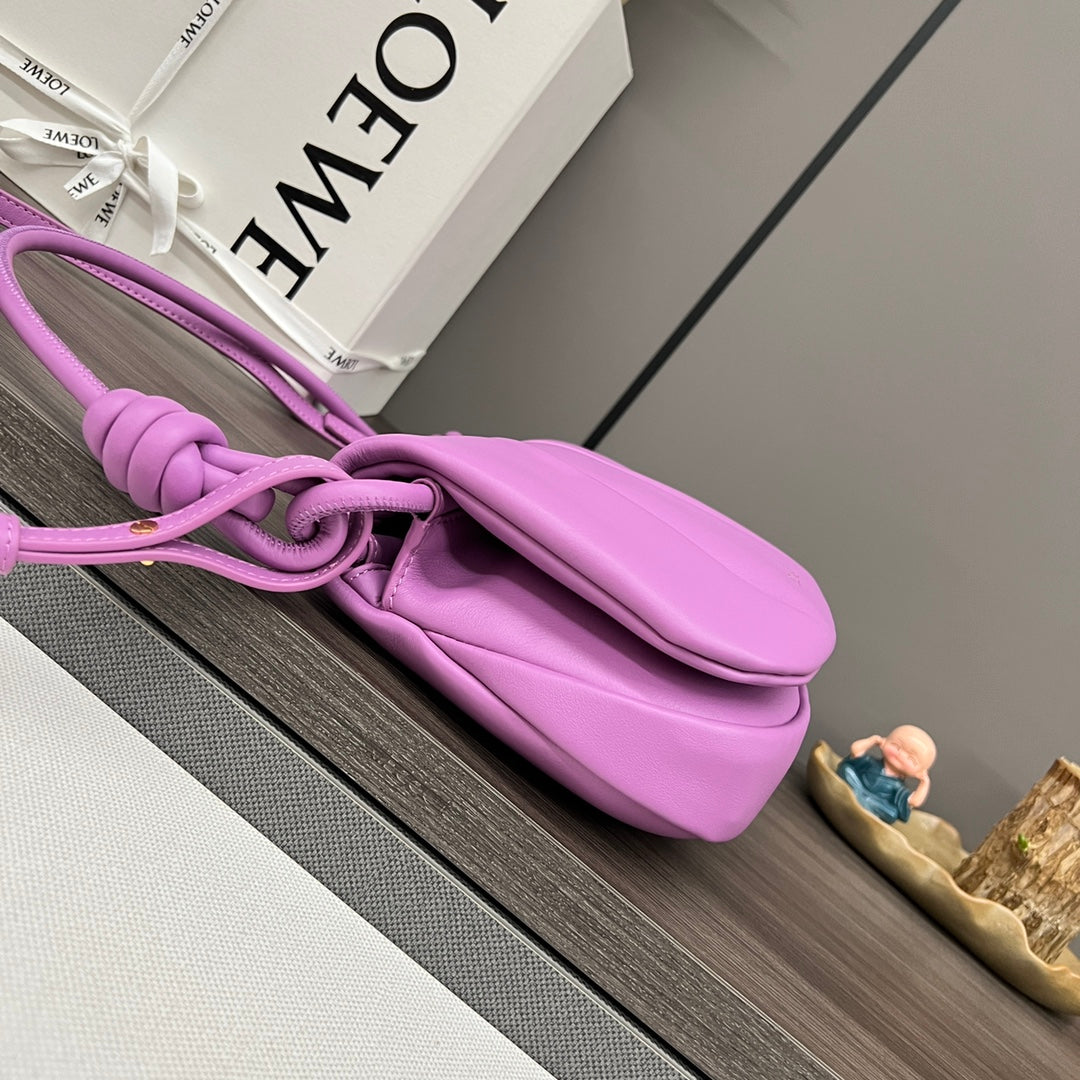 Loew Paseo Shoulder Bag 25cm Light Magenta Cowhide