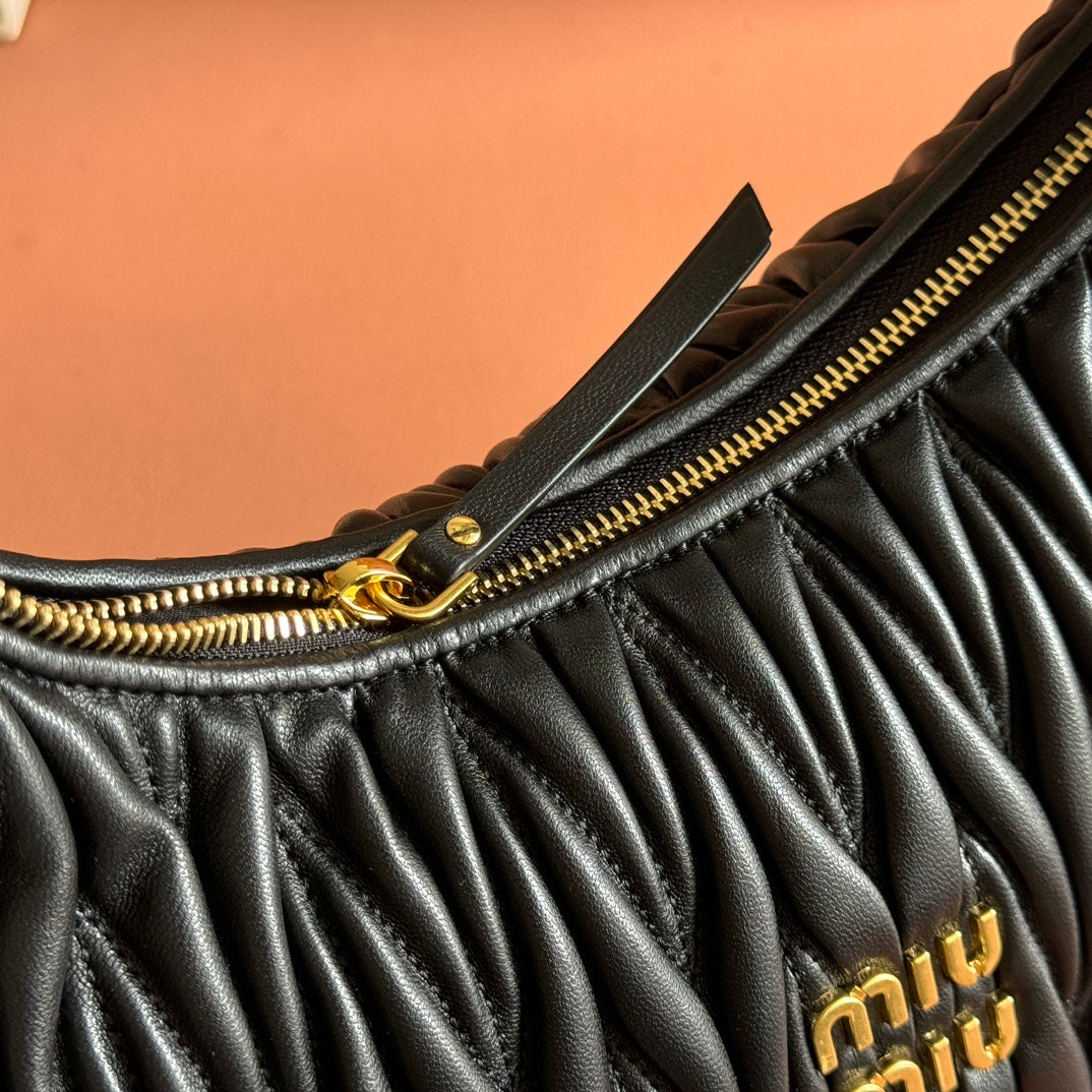 Miu Wander Matelassé Shoulder Bag 29cm Black Lambskin