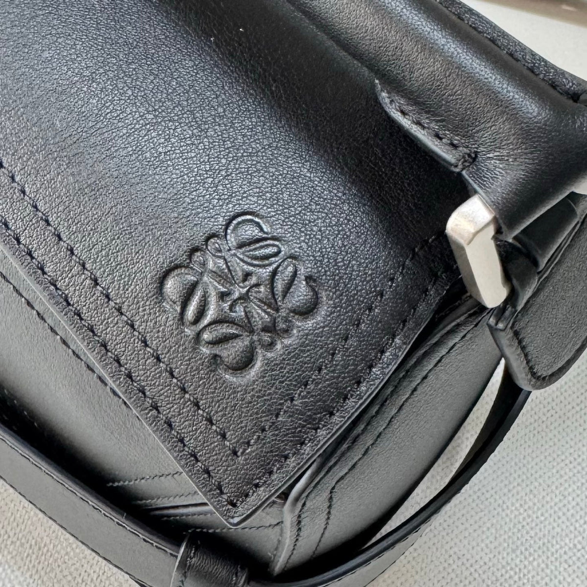 Loew Puzzle Biker Shoulder Bag 24cm Black Cowhide