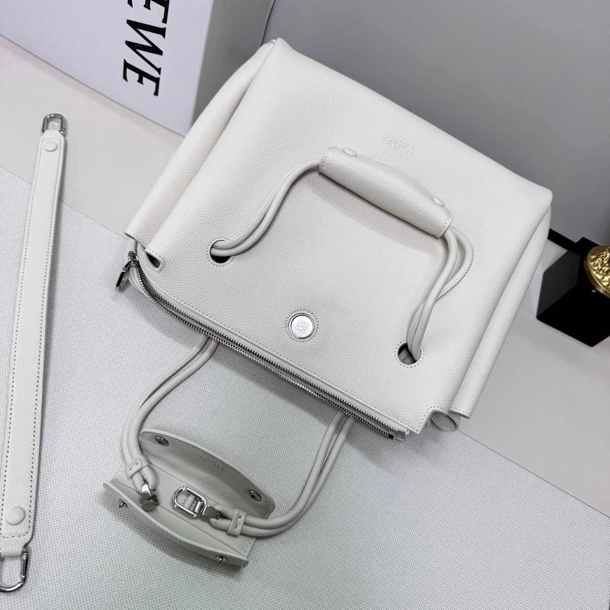Loewe Madrid Bag 33cm White Grain Cowhide