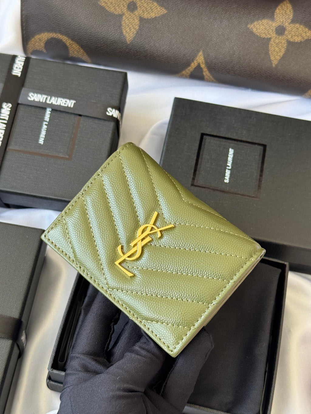 YSL Wallet Green Gold Cowhide 240588