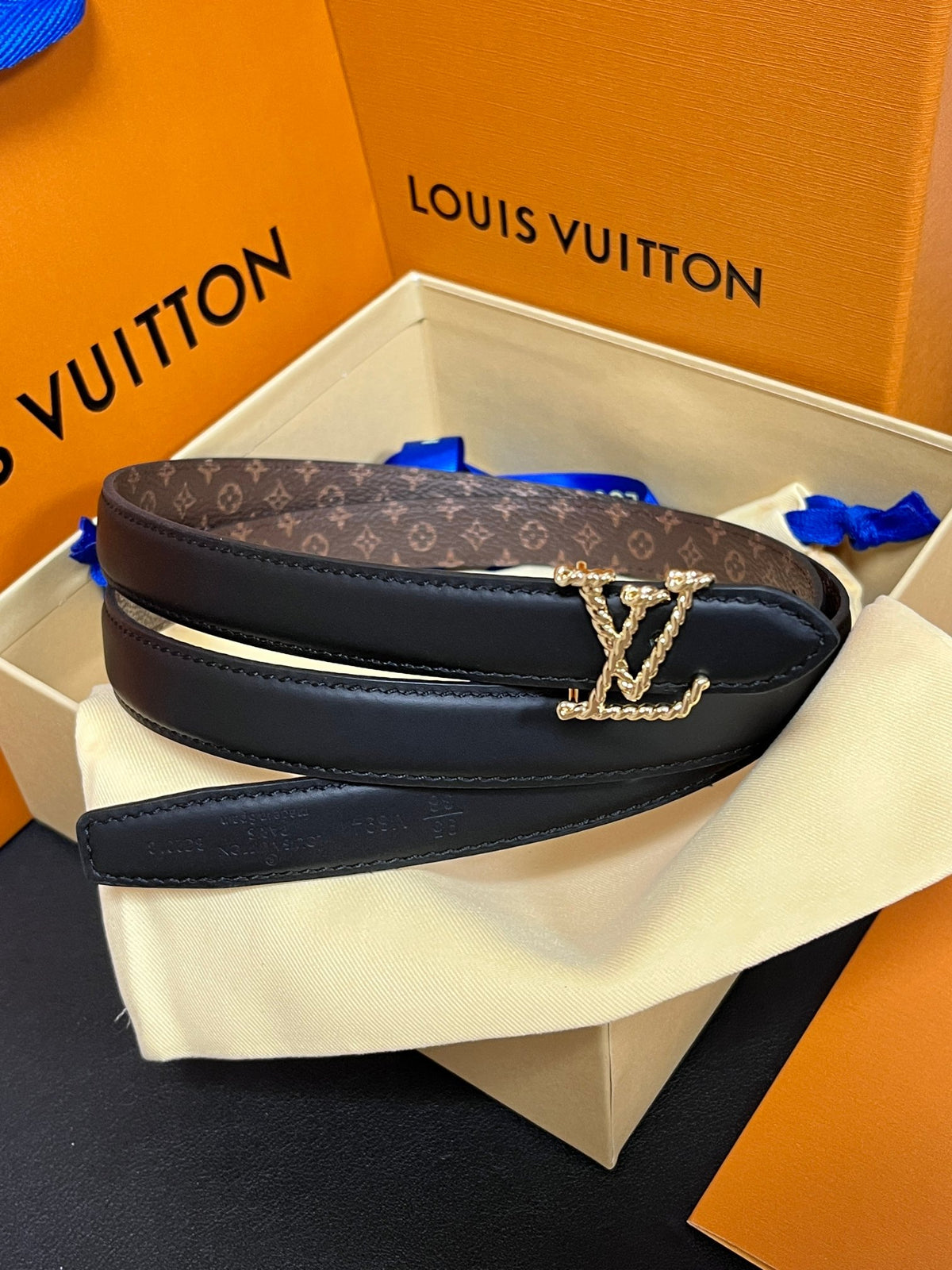 Louis Vuitton LV Bloom 20MM Reversible Belt Monogram Canvas Black