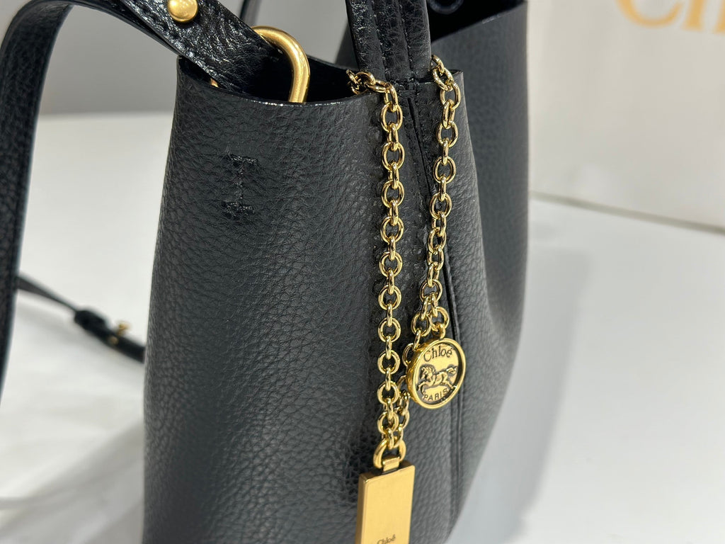Chloe Spin Small Bag 18cm Black Calfskin