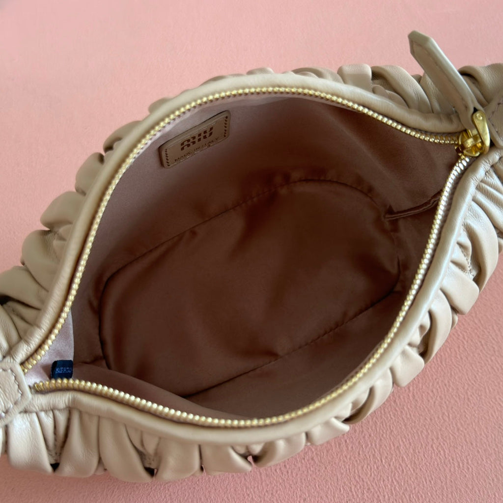 Miu Matelassé Pouch Bag 15cm Light Brown Leather