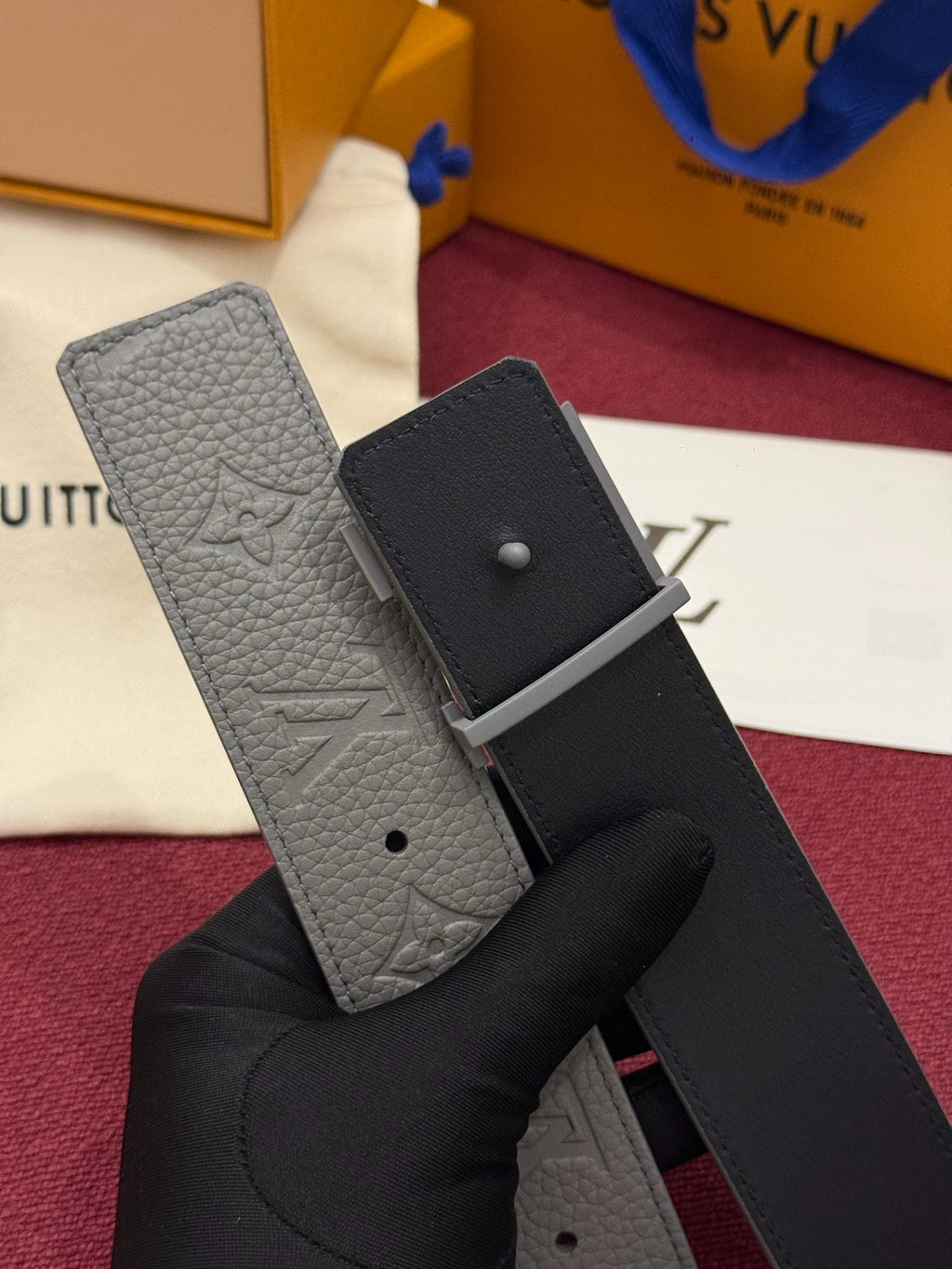 Louis Vuitton LV Initiales 40MM Reversible Belt Monogram Taurillon Grey