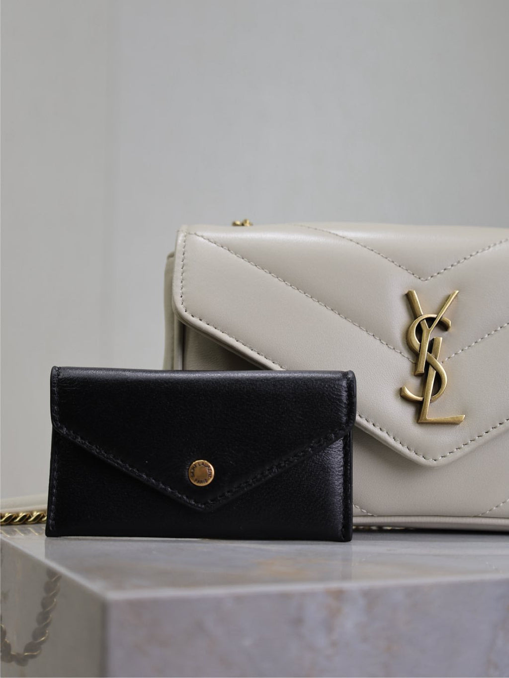 LOULOU MINI 20 IN WHITE SHEEPSKIN GOLD HARDWARE