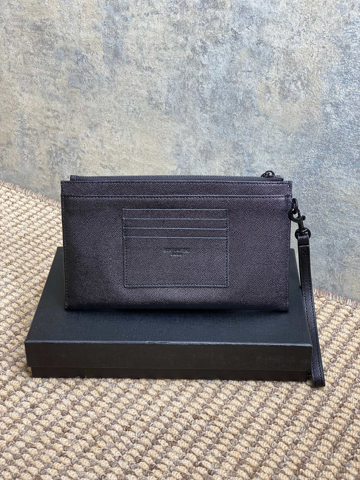 YSL Black Hardware Logo Zipper Clutch 23cm Black Caviar Cowhide