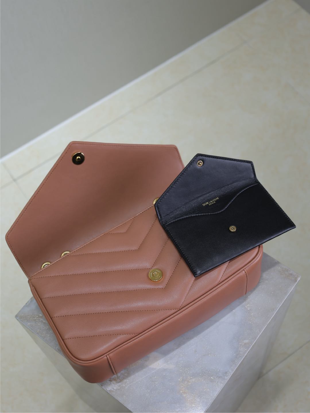 LOULOU MEDIUM 29 IN SALMON PINK SHEEPSKIN GOLD HARDWARE