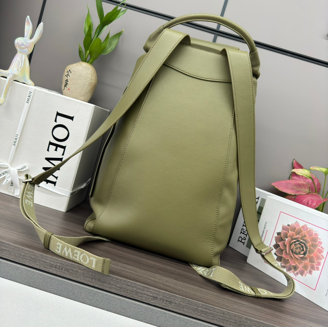 Loewe 2025 Flamenco Backpack 40cm Olive Green Calfskin 274688