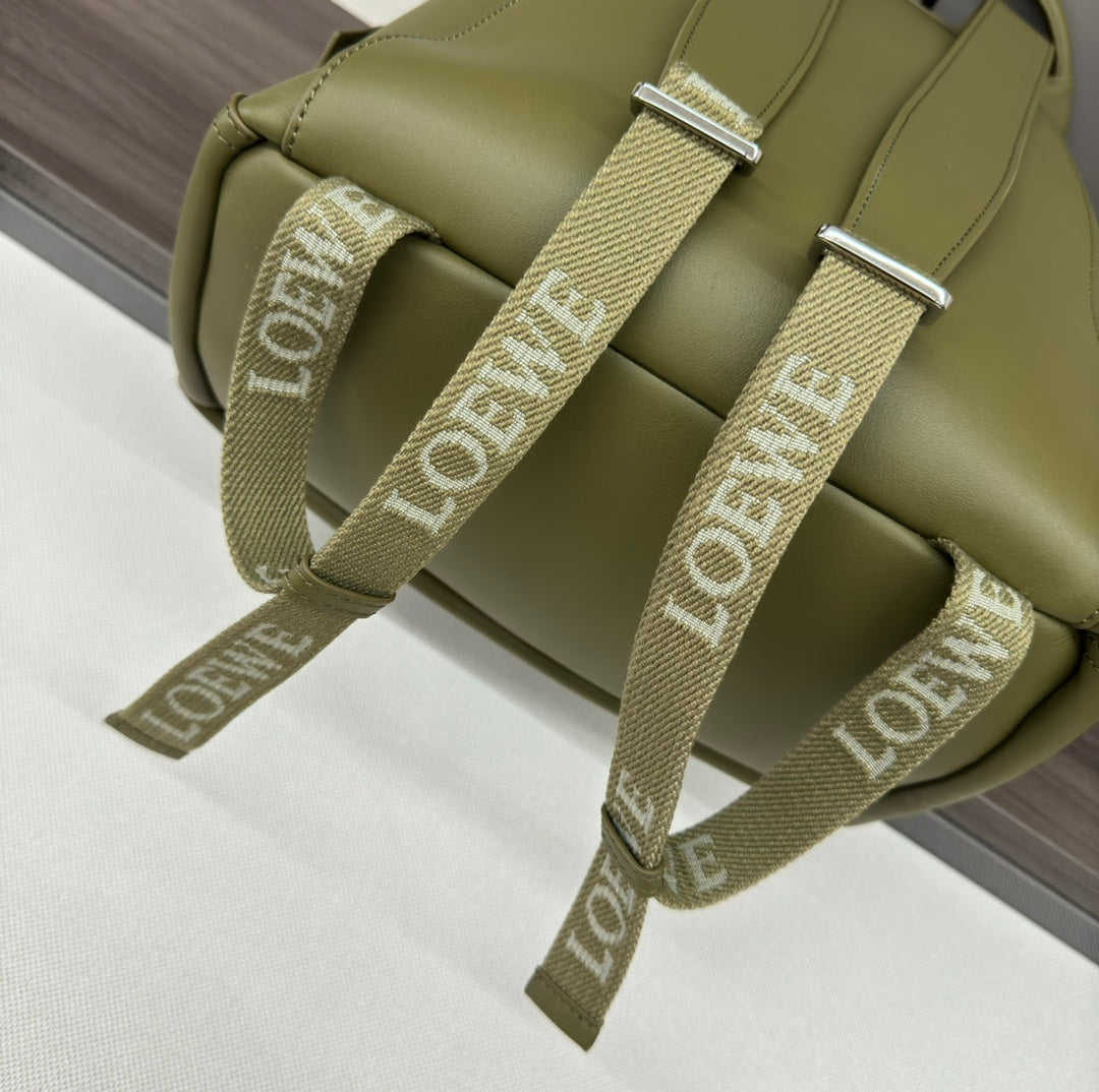 Loewe 2025 Flamenco Backpack 40cm Olive Green Calfskin 274688