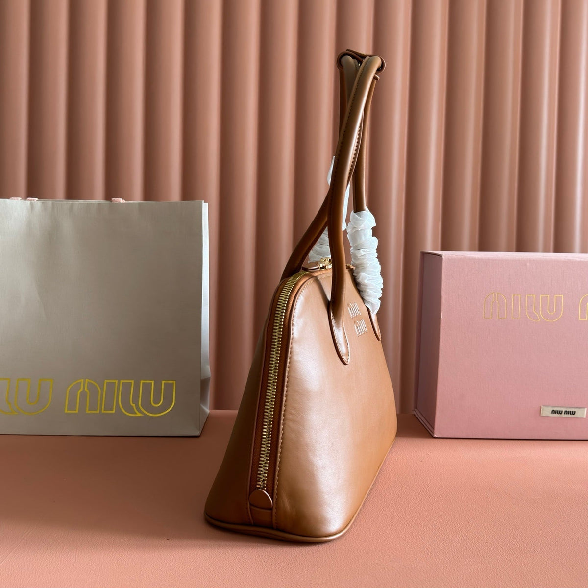 Miu Shell Bag Brown Lambskin